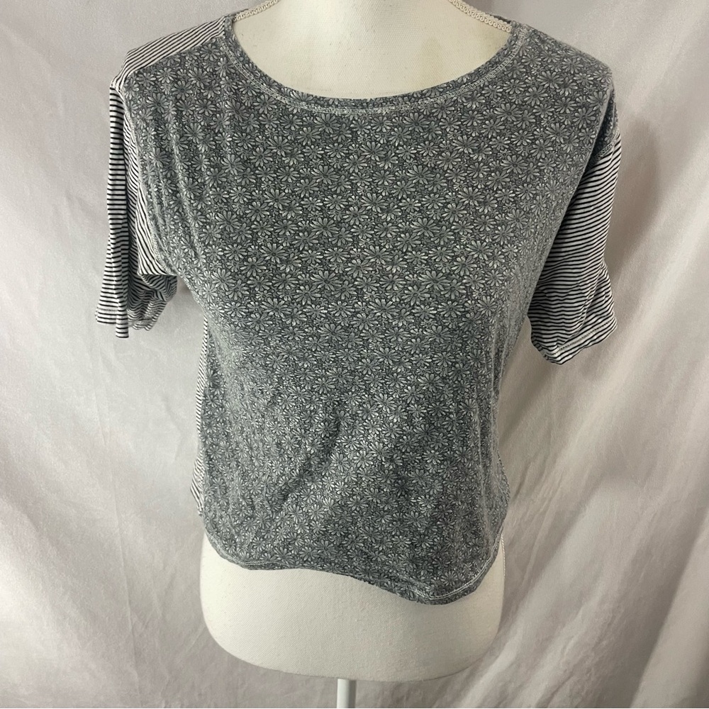 Gap Floral Stripe Tee